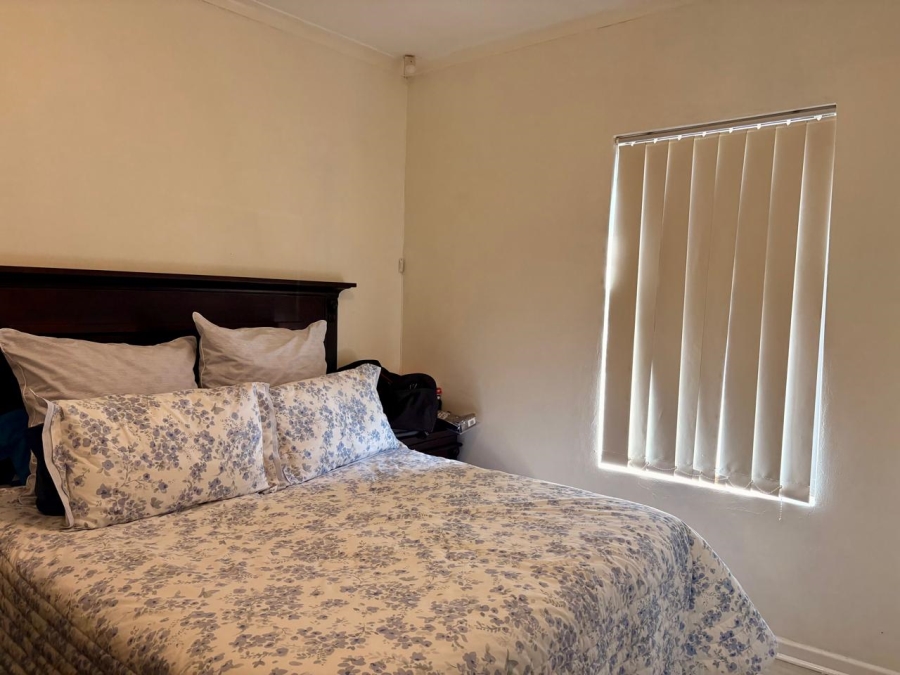 2 Bedroom Property for Sale in Nahoon Valley Park Eastern Cape